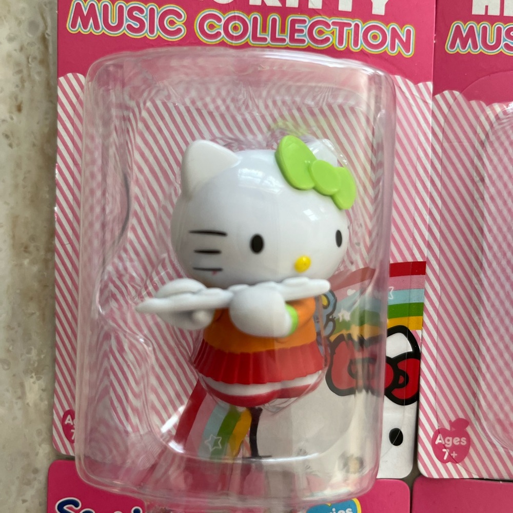 Hello Kitty complete set - Picture 6 of 7